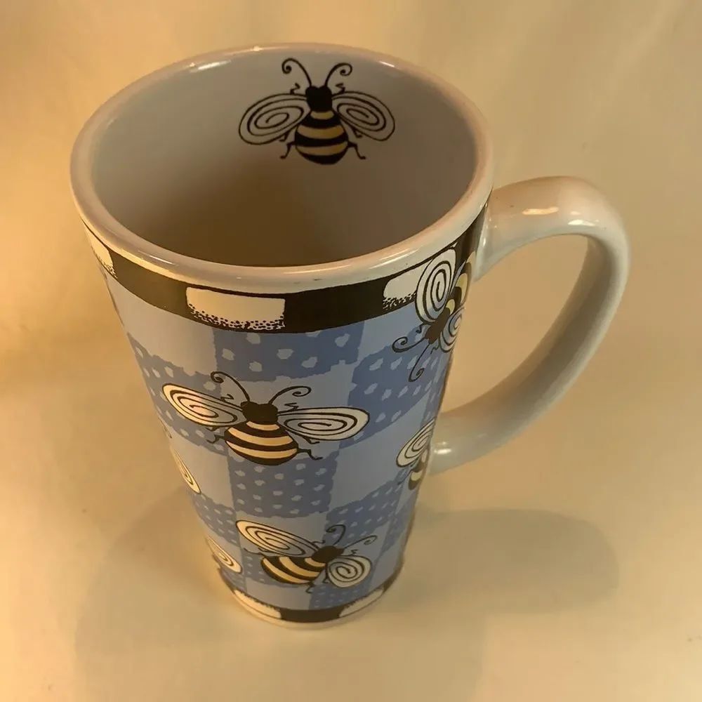 Bug Me By Alicia Tormey Designs Signature Stoneware BEE Blue Black Latte Coffee